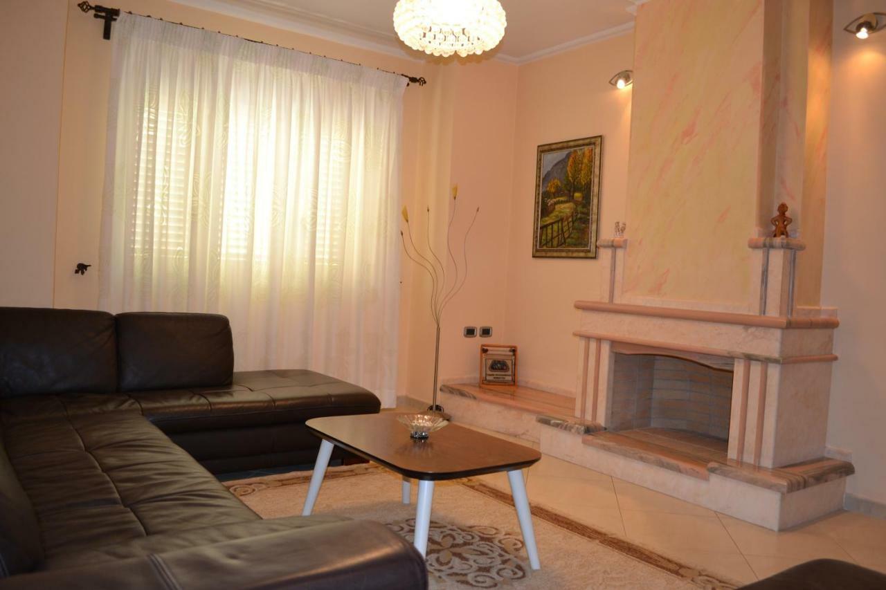 Penthouse 4 Bedrooms Apartment Vlorë Exterior foto