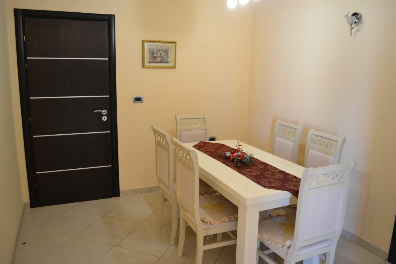 Penthouse 4 Bedrooms Apartment Vlorë Exterior foto